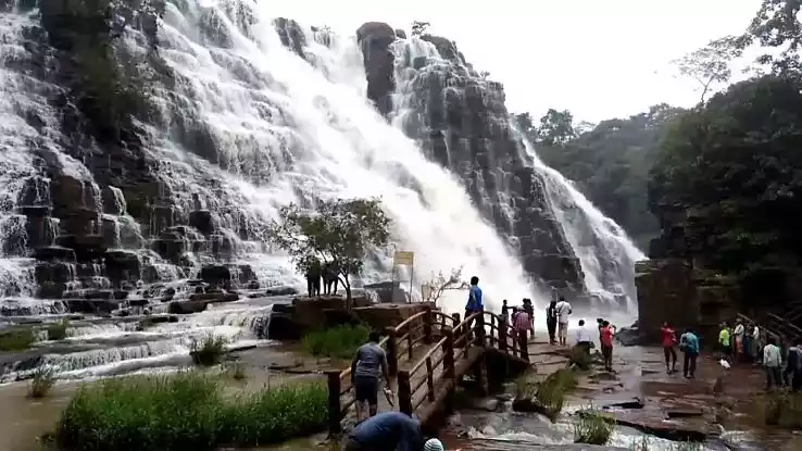 Teerathgarh Waterfall